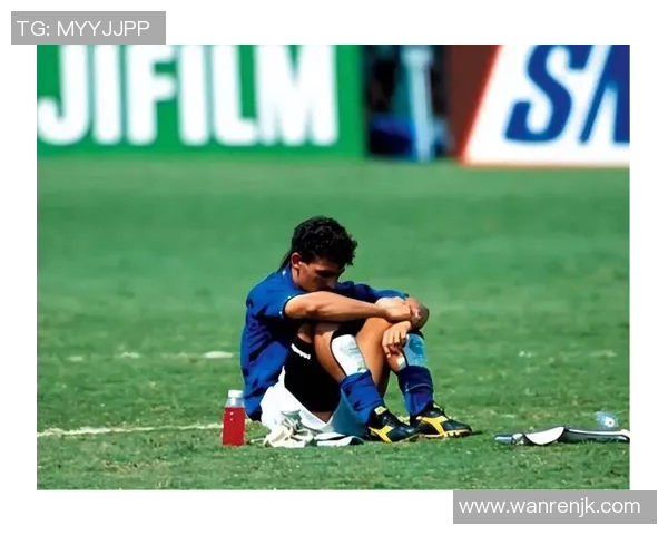 开银色法拉利的足球球星在赛场与生活中的非凡魅力与传奇故事